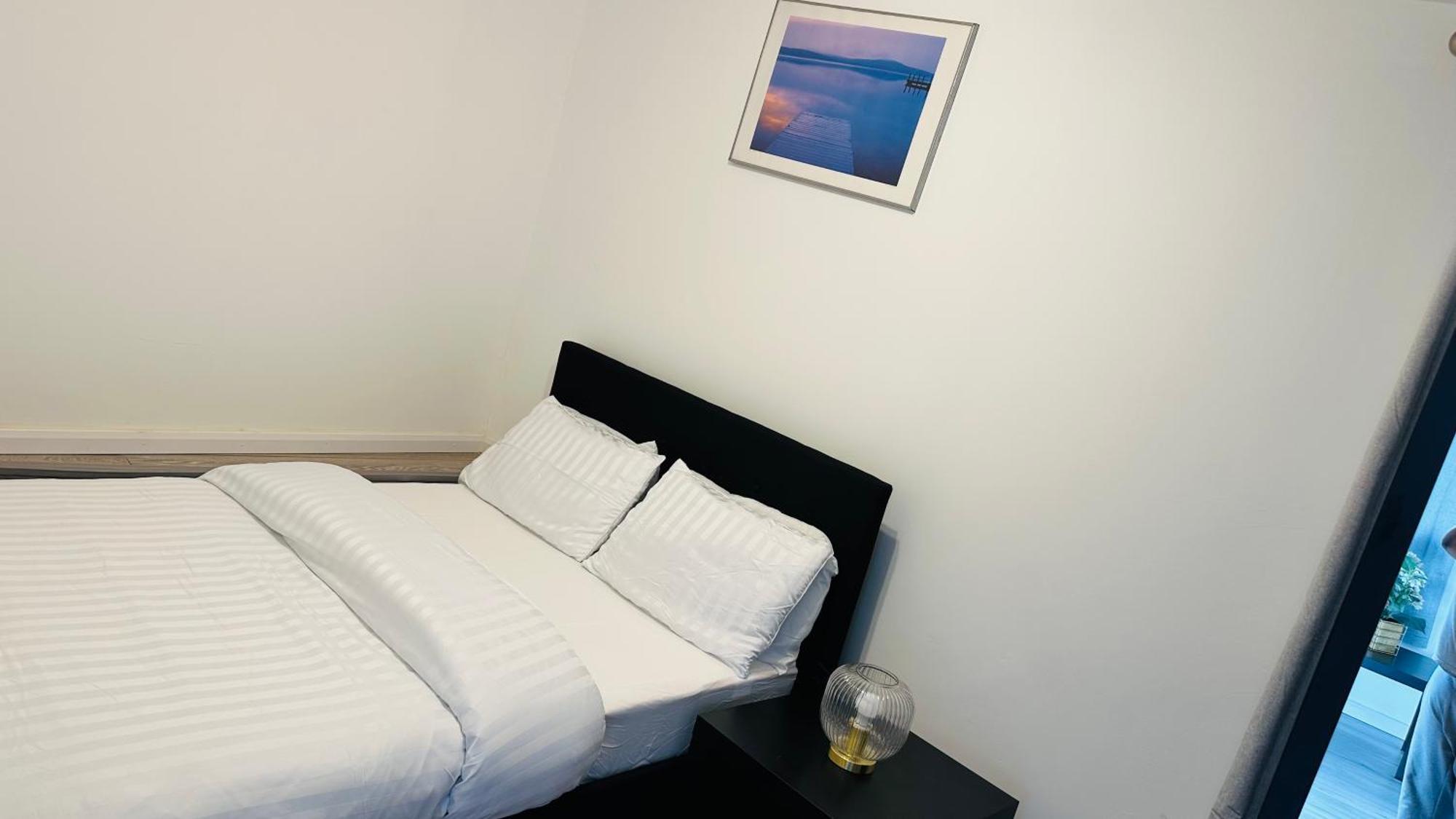 Appartement Cosy And Comfy à Londres Extérieur photo